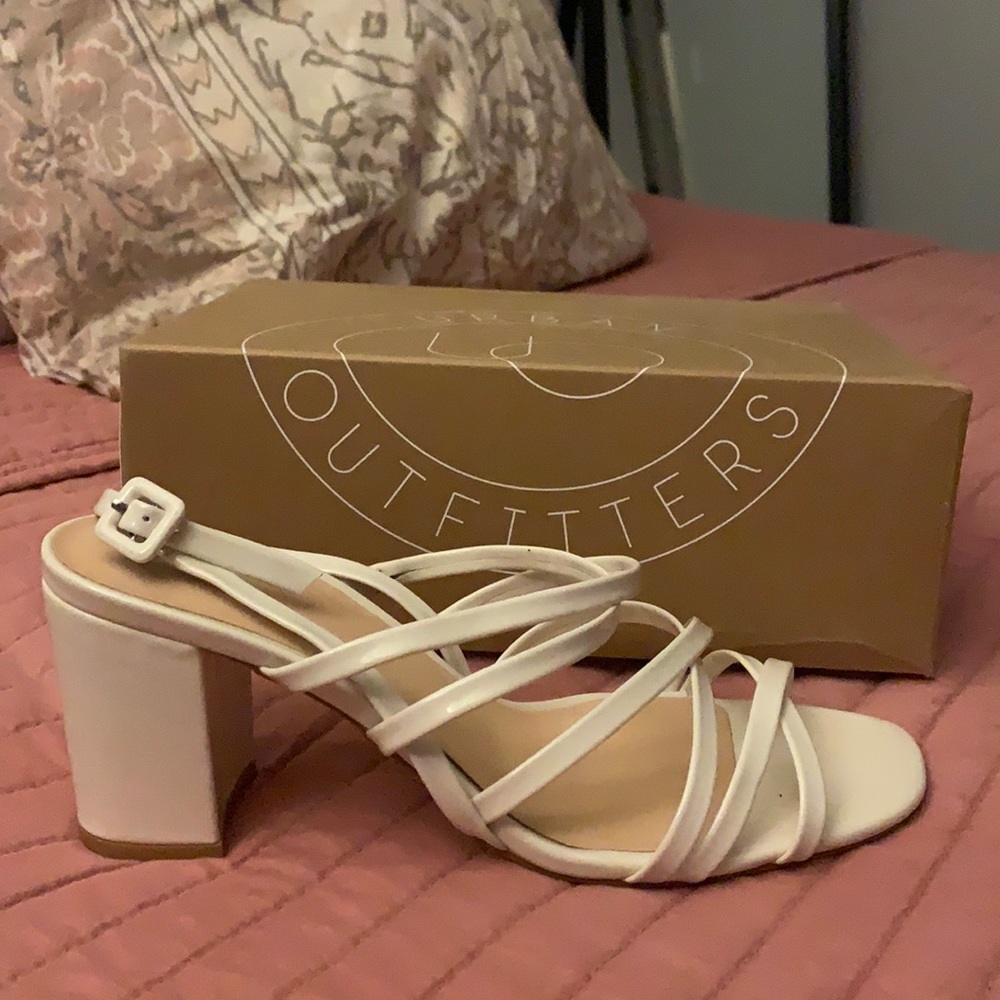 New in box y2k urban outfitters strappy heals